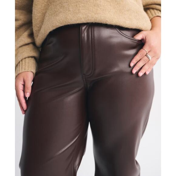Abercrombie & Fitch The ‘90s Straight Ultra High Rise Vegan Leather Pants size 4 - Picture 4 of 15
